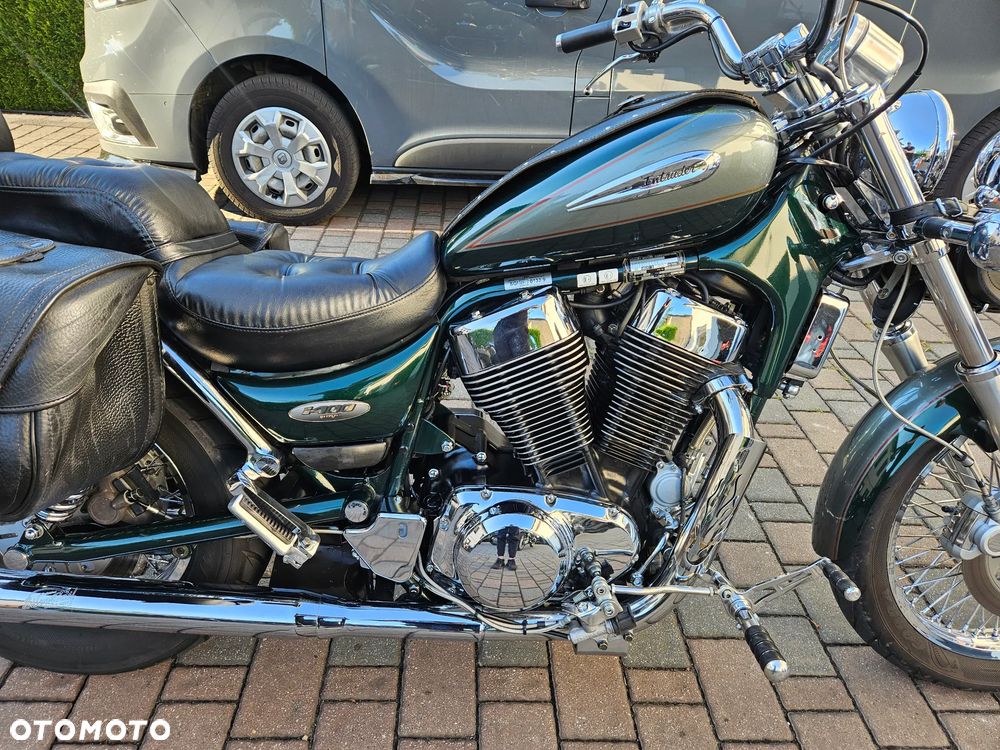 Suzuki Intruder - 40