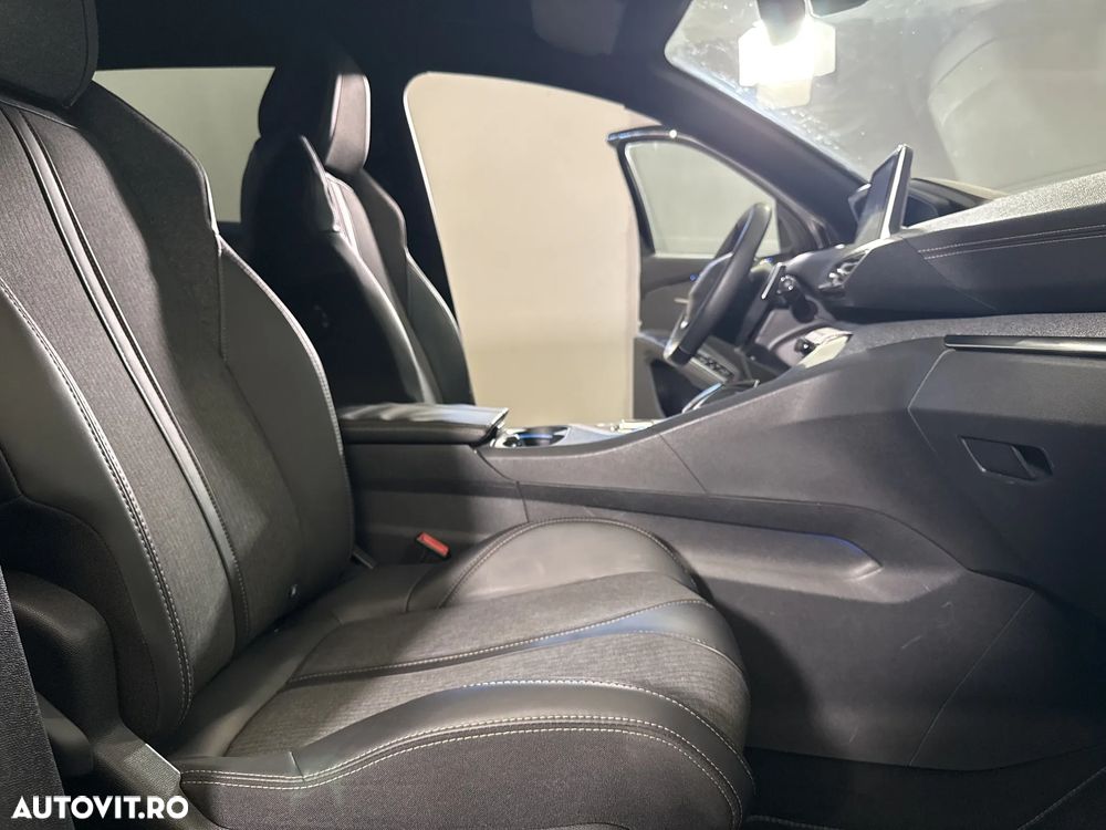 Peugeot 3008 - 12