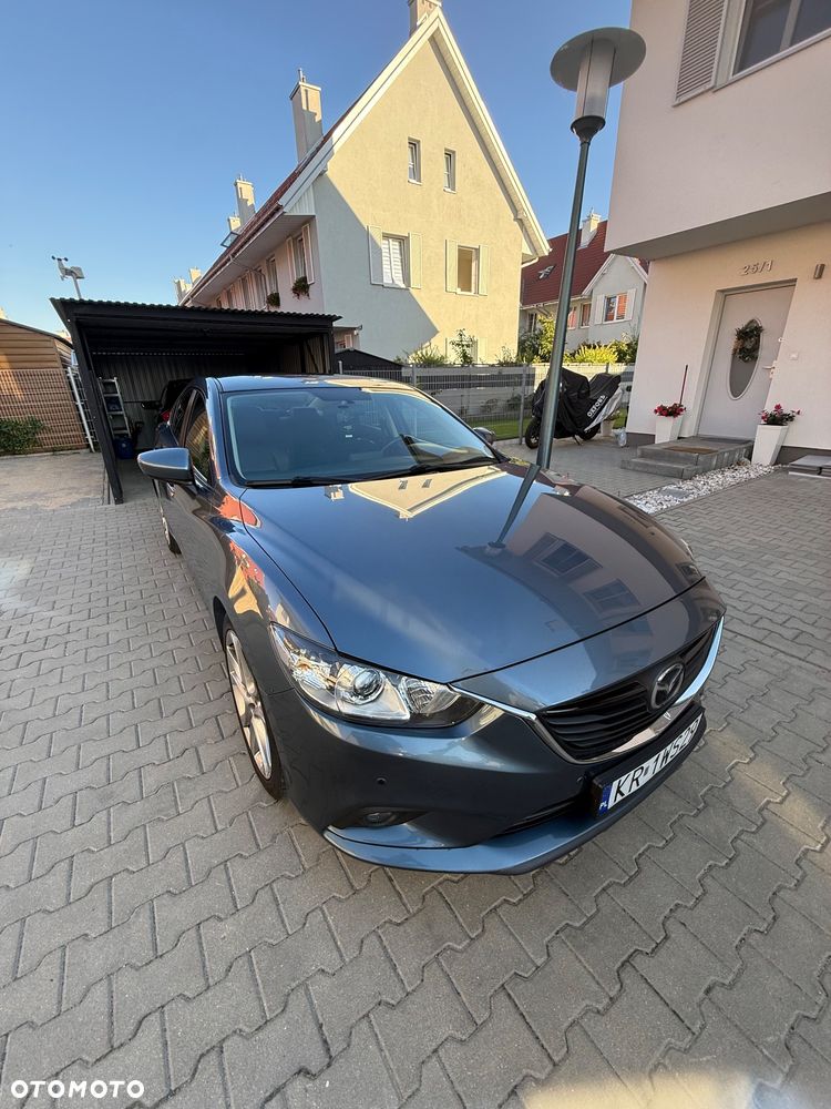 Mazda 6 - 8