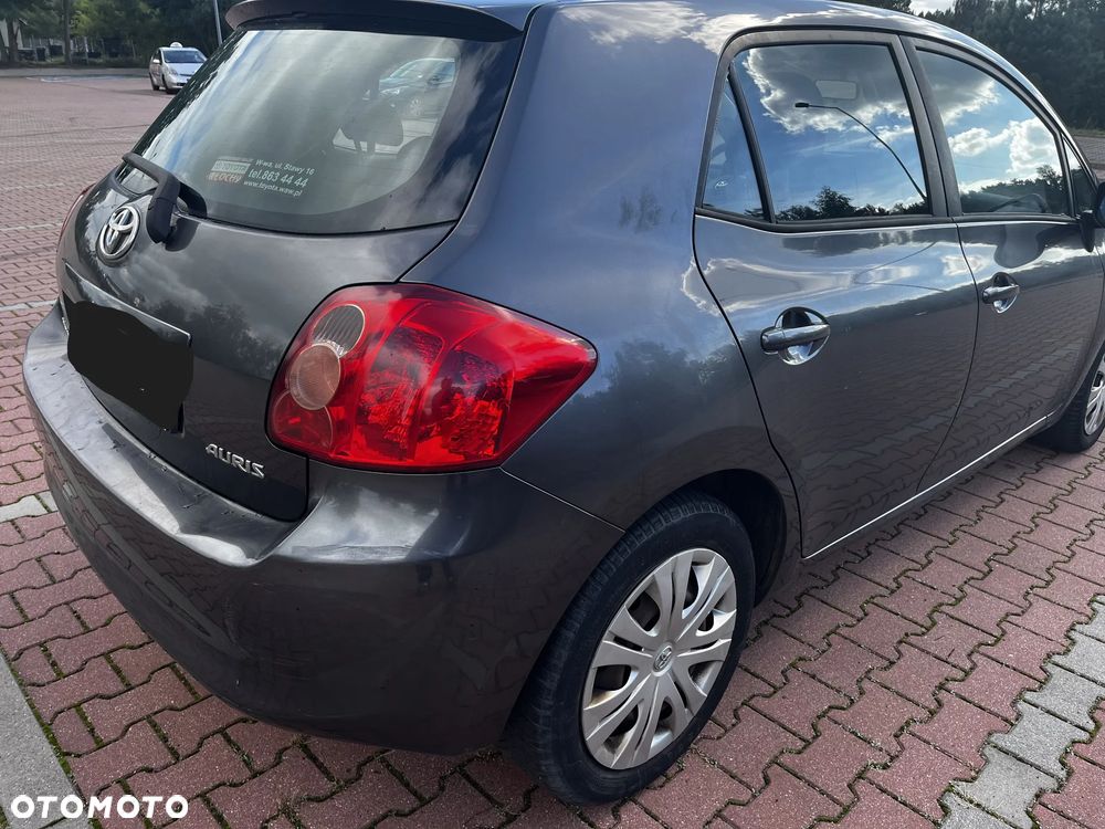Toyota Auris 1.6 VVT-i Luna MM - 9