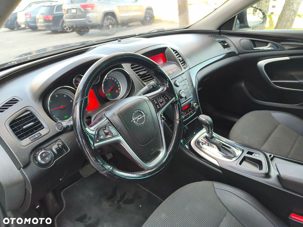 Opel Insignia - 22