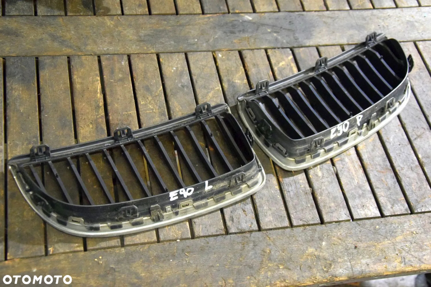 BMW E90 E91 Nerka prawa / lewa Atrapa chłodnicy grill - 5