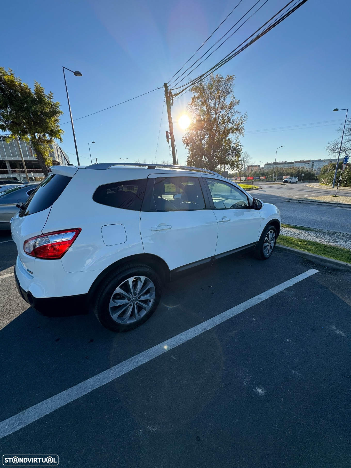 Nissan Qashqai +2 1.6 dCi Tekna Premium 18 360 S&S - 4