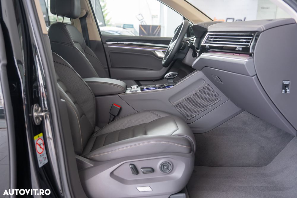 Volkswagen Touareg 3.0 V6 e-Hybrid 4Motion Aut. Elegance - 15