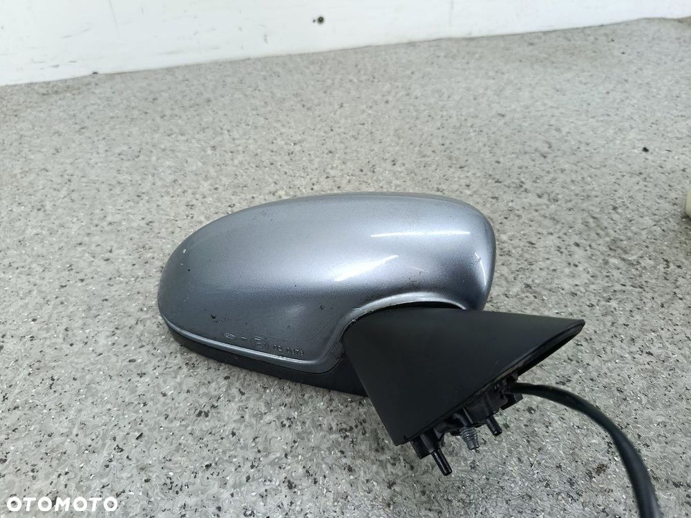 LUSTERKO PRAWE OPEL CORSA D Z163 - 6