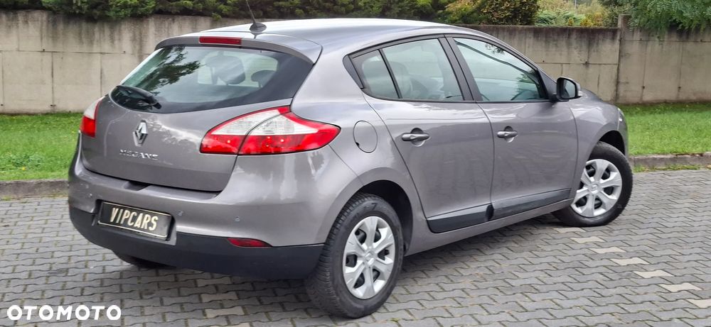 Renault Megane 1.6 16V 110 TomTom Edition - 12