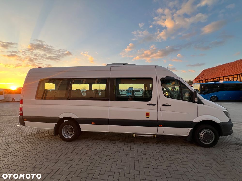 Mercedes-Benz 516 - 3