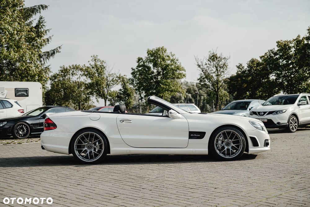 Mercedes-Benz SL - 23