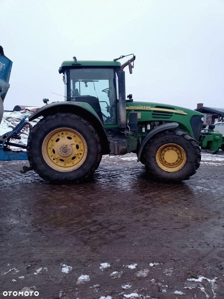 John Deere 7820 - 4