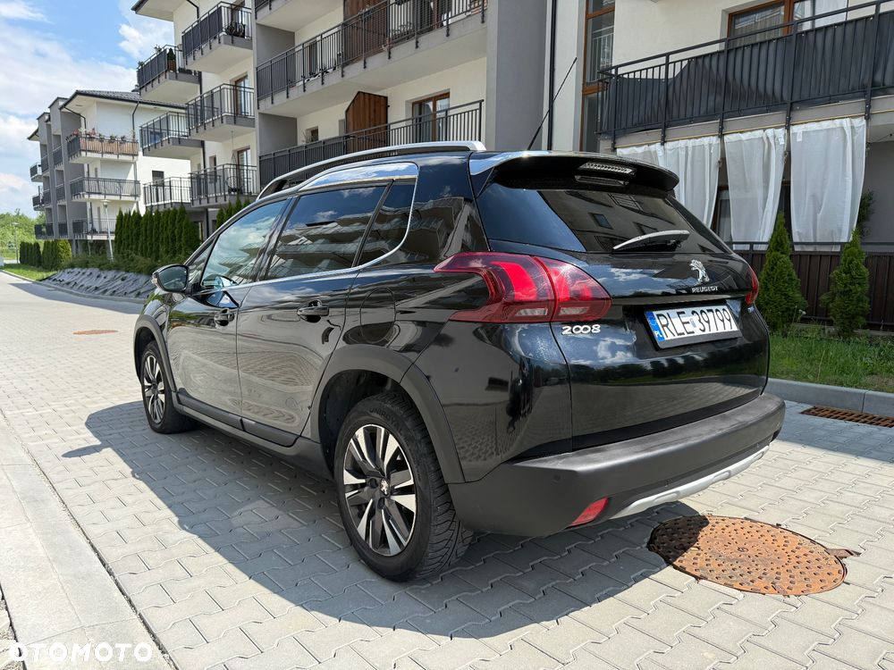 Peugeot 2008 1.2 Pure Tech Style S&S EAT6 - 5