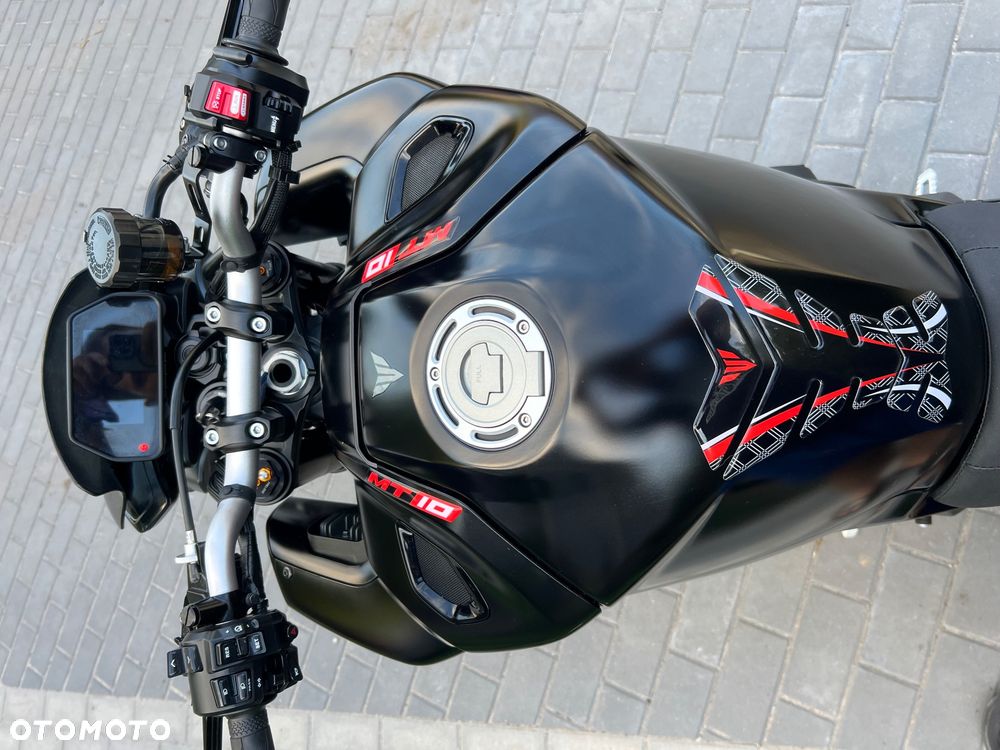 Yamaha MT - 13
