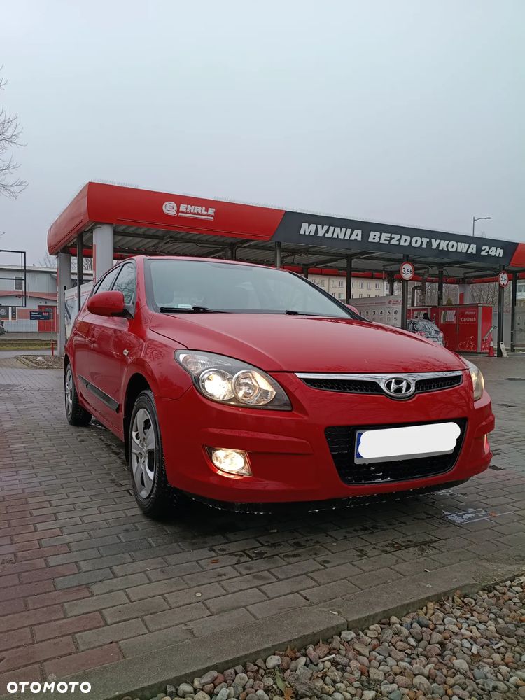 Hyundai i30 1.6 Comfort - 12