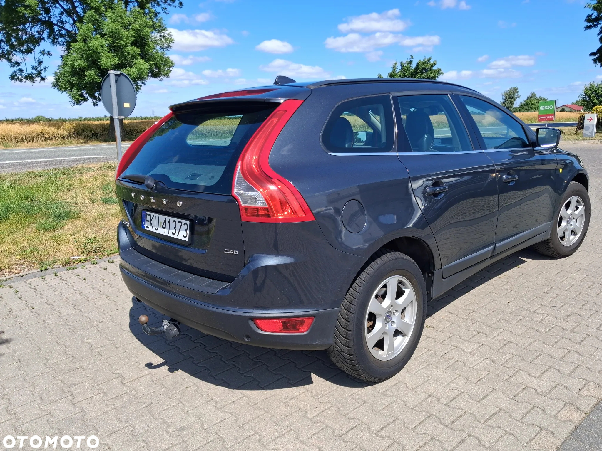Volvo XC 60 2.4D - 17