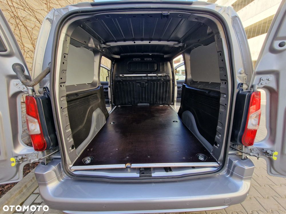 Peugeot Partner - 10