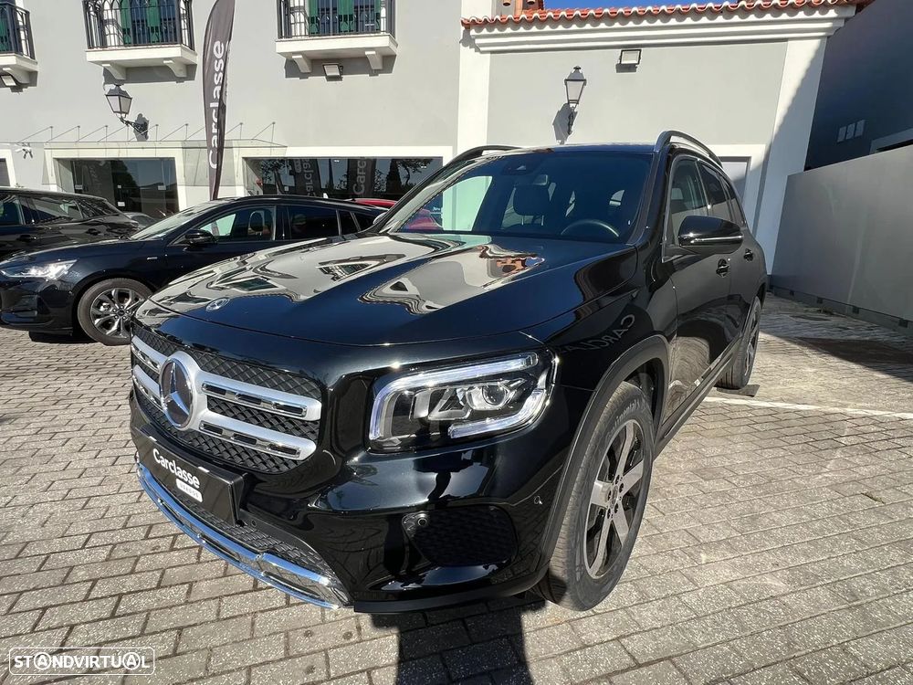 Mercedes-Benz GLB 200 d Progressive — fotografia 13