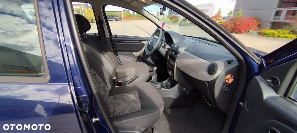 Dacia Sandero - 18