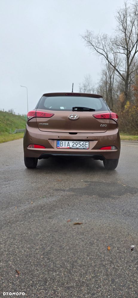 Hyundai i20 1.2 YES Silver - 10