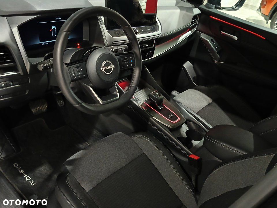 Nissan Qashqai - 10