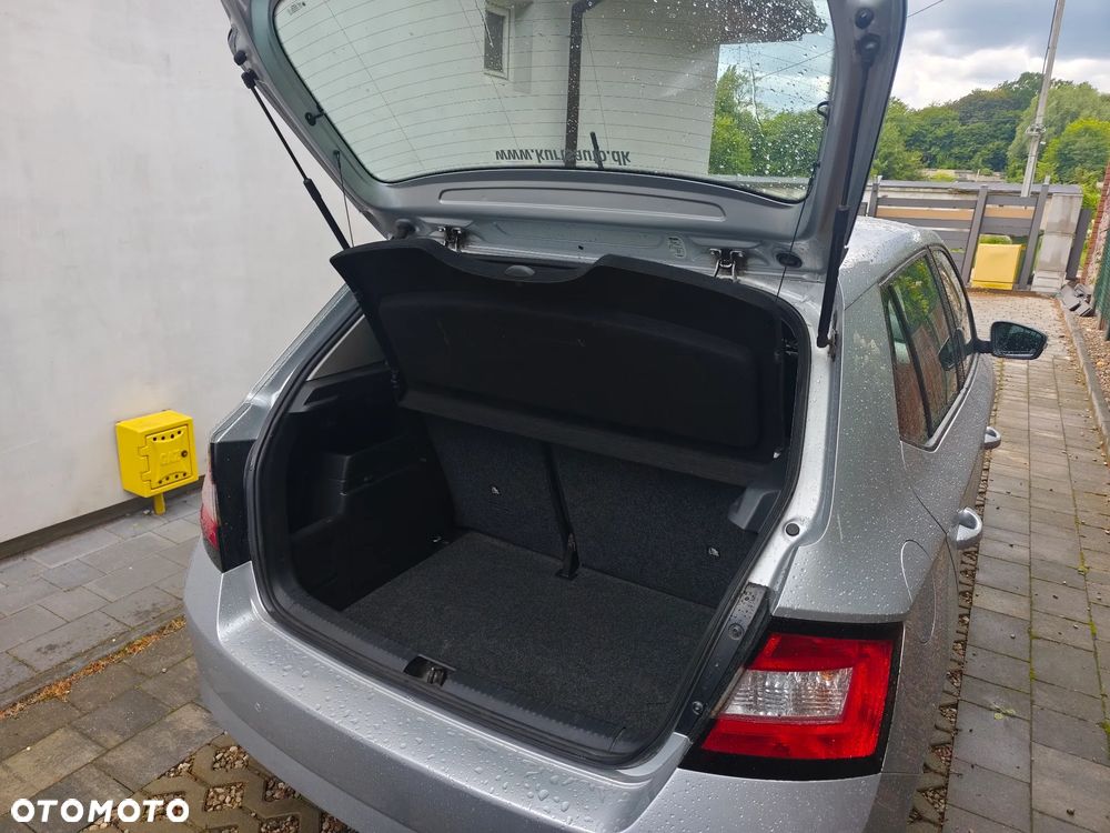 Skoda Fabia 1.2 TSI Drive DSG - 18