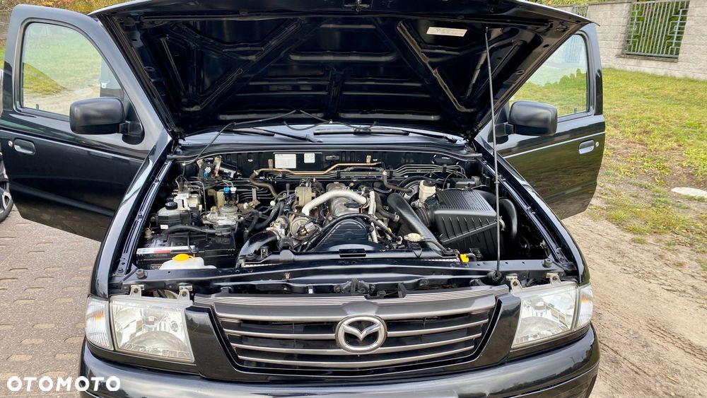 Mazda Seria B - 36