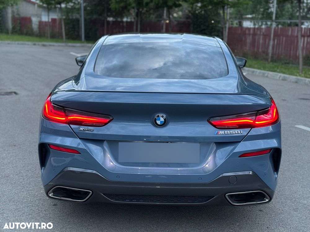 BMW M8 M850i xDrive AT - 9
