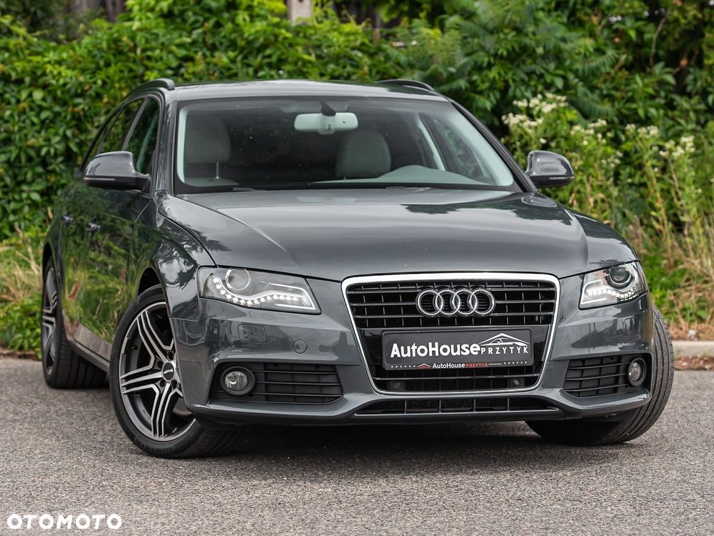 Audi A4 Avant 3.2 FSI quattro tiptronic Attraction - 2