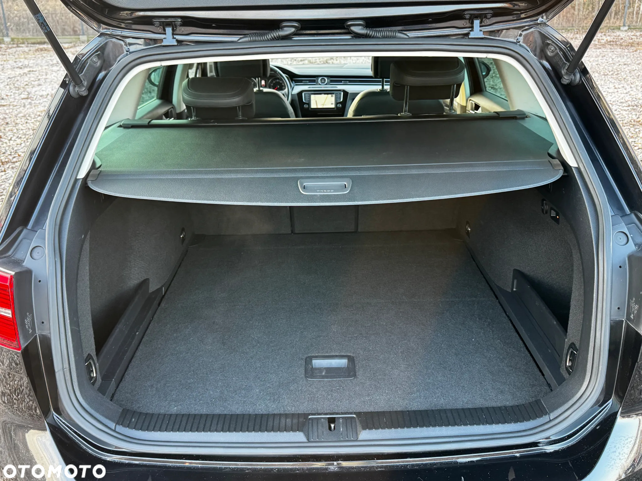 Volkswagen Passat 2.0 TDI BMT Highline - 17