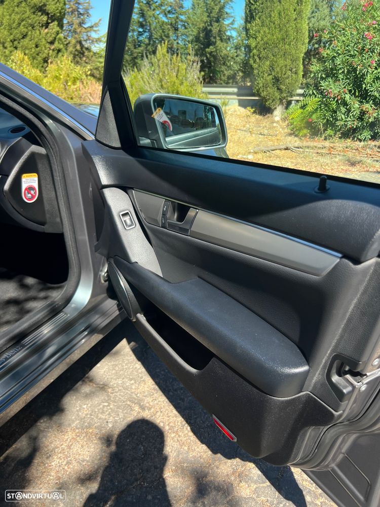 Mercedes-Benz C 250 CDi Avantgarde BE Aut. - 23