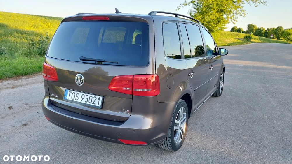 Volkswagen Touran 1.6 TDI DPF Highline DSG - 22