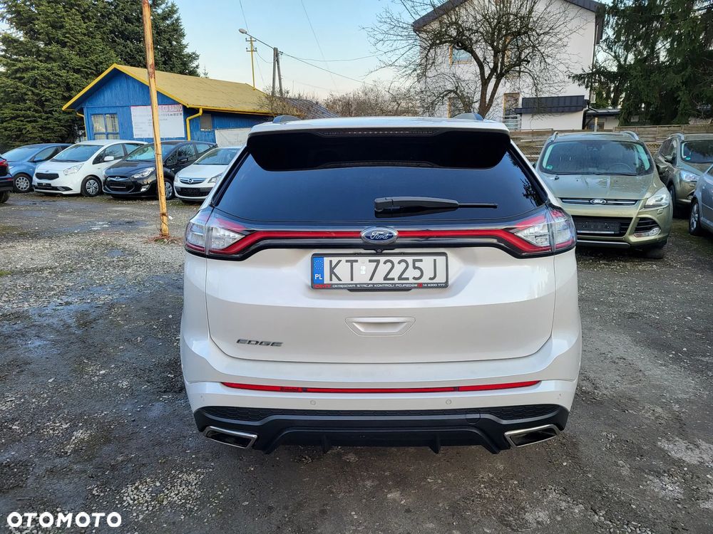 Ford Edge 2.0 TDCi Bi-Turbo 4x4 ST-LINE - 10
