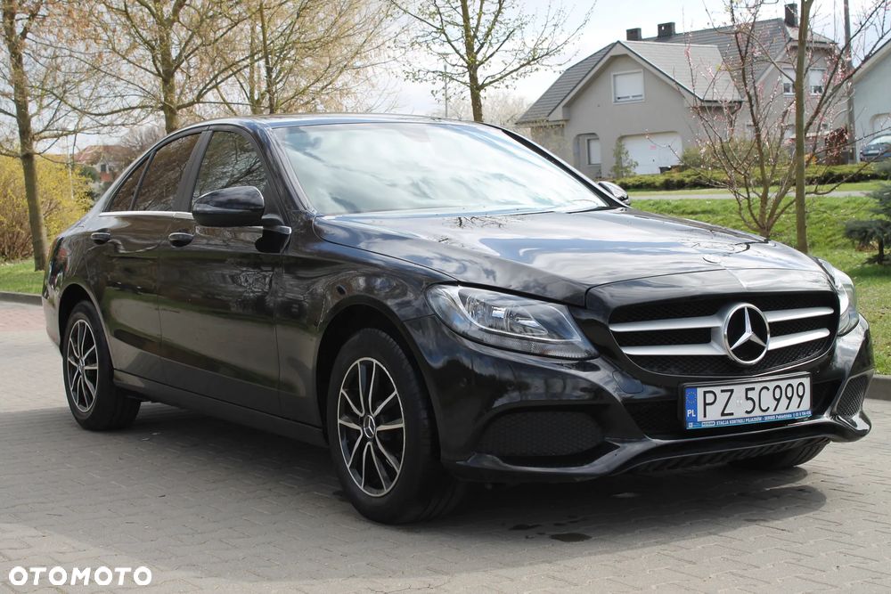 Mercedes-Benz Klasa C 180 (BlueTEC) d 7G-TRONIC AMG Line - 27