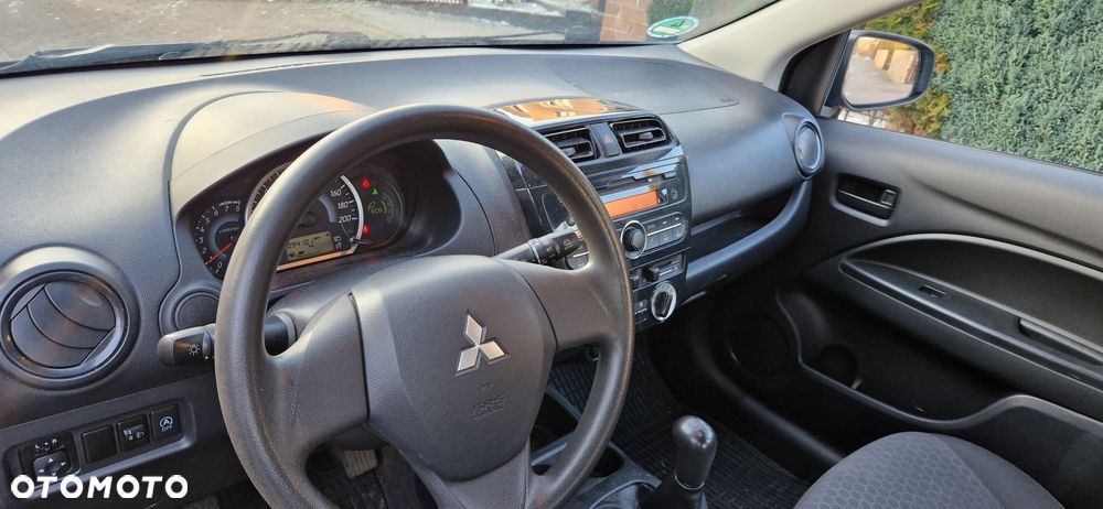 Mitsubishi Space Star - 6