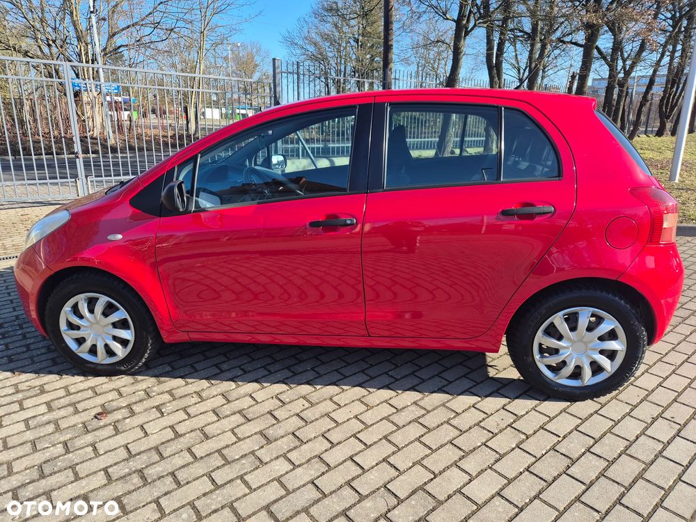 Toyota Yaris - 14