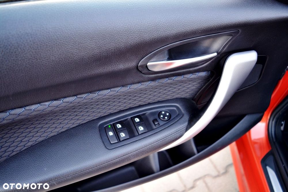 BMW Seria 1 116i - 29