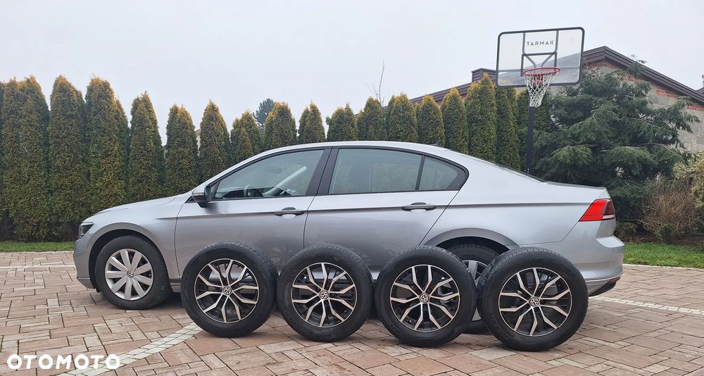 Volkswagen Passat 1.5 TSI EVO Essence - 14