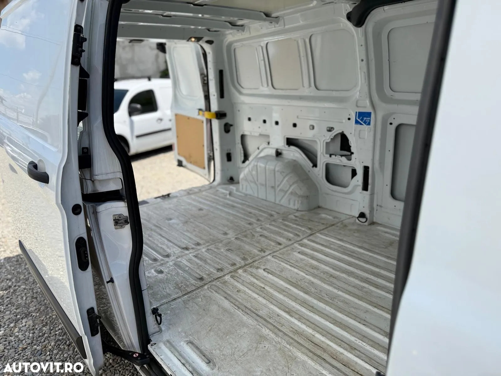 Ford Transit Custom - 20
