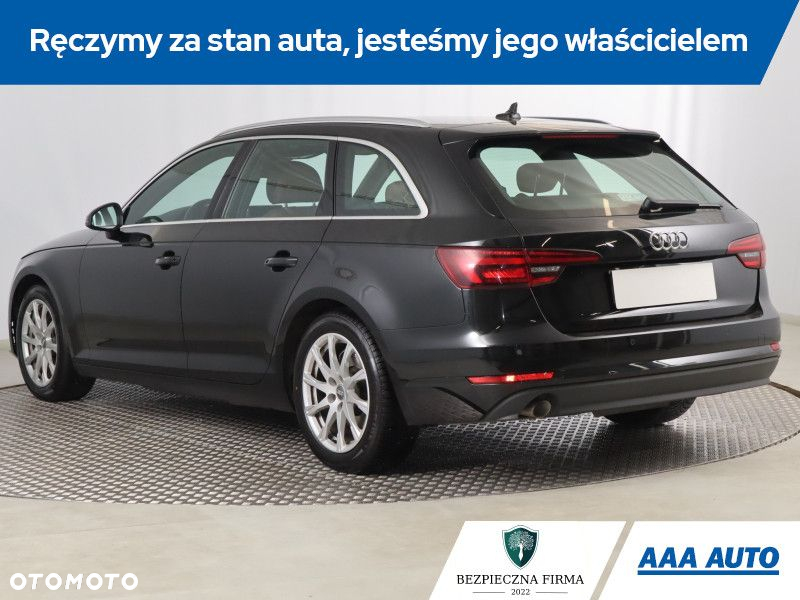 Audi A4 - 5