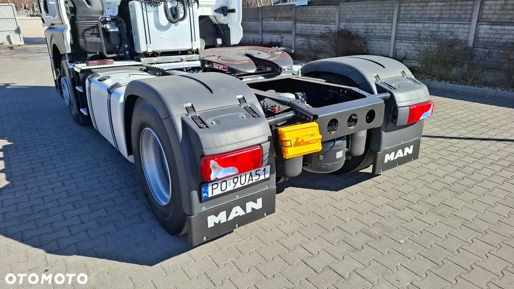 MAN TGX 18.510 / ADR FL / HYDRAULIKA / KOMPRESOR / SALON PL - 16