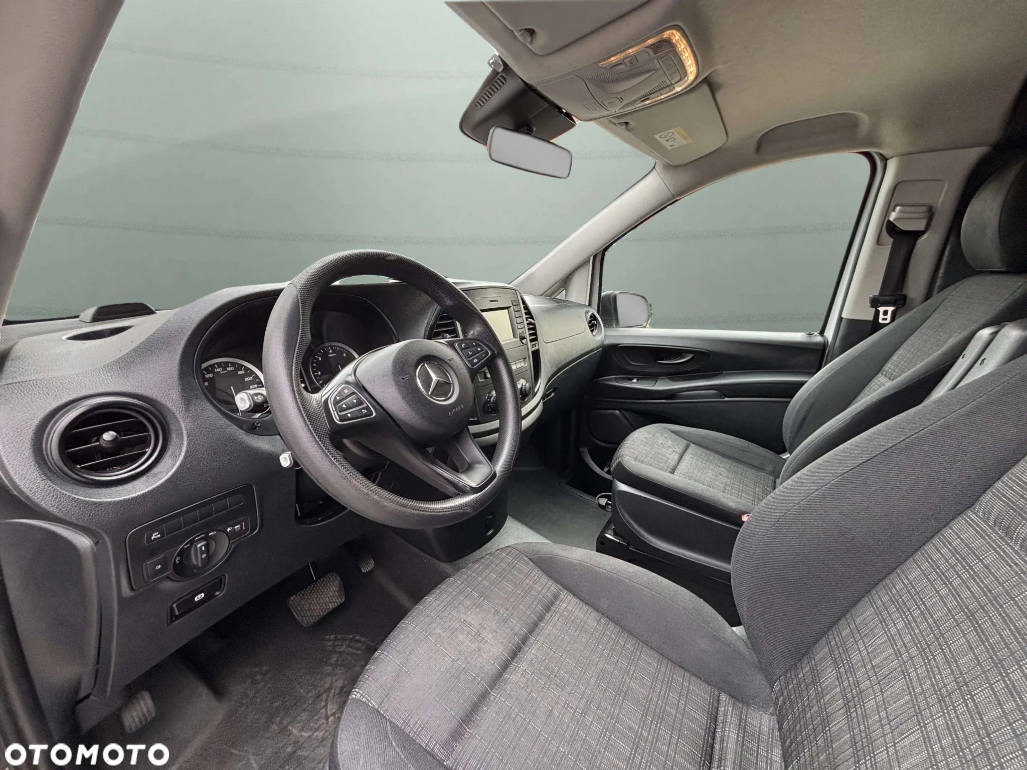 Mercedes-Benz Vito - 12