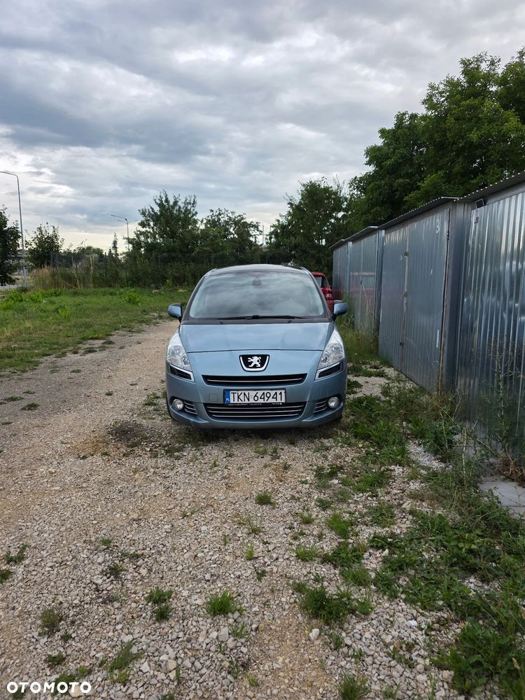 Peugeot 5008 1.6 THP Active 7os - 11
