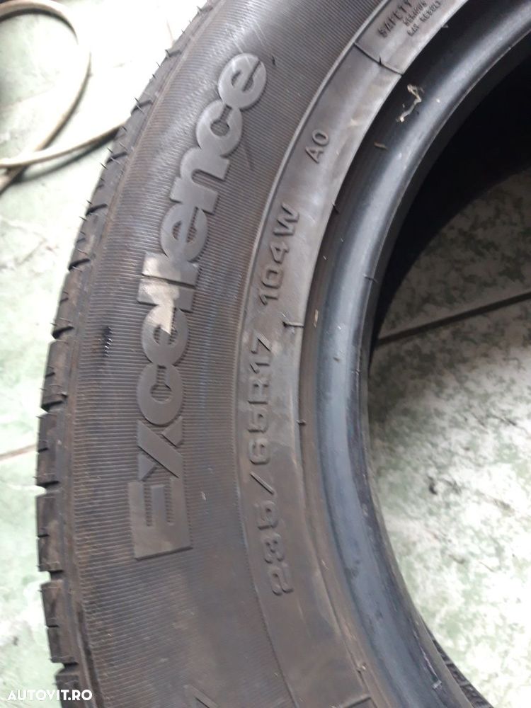 O anvelopa 235/65 R17 Goodyear de vara - 5