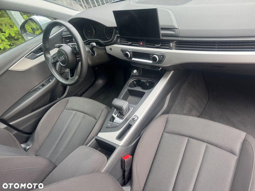 Audi A4 - 16