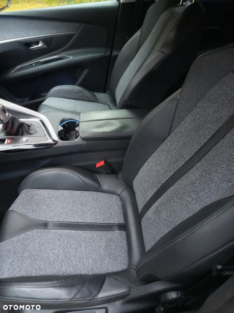 Peugeot 3008 - 14