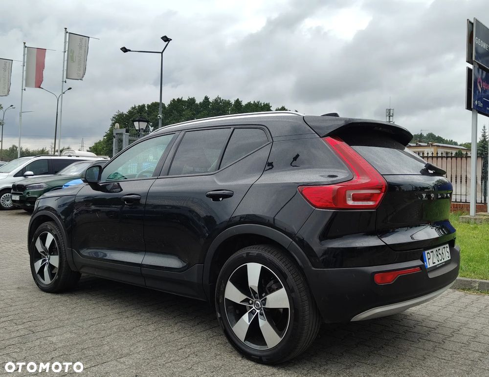 Volvo XC 40 T5 AWD Momentum Pro - 6