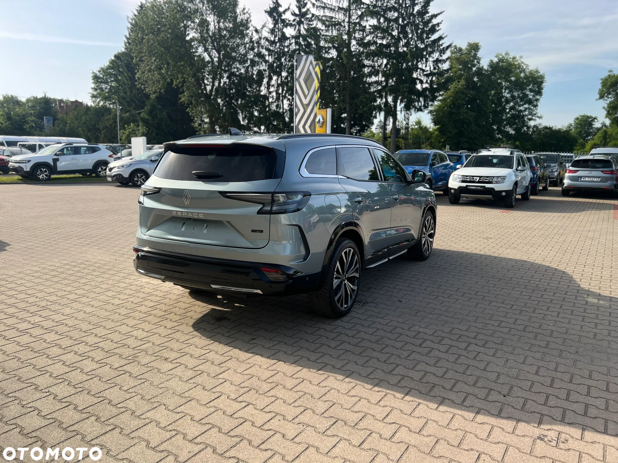 Renault Espace 1.2 E-Tech Full Hybrid 200 Iconic MMT 5os - 5