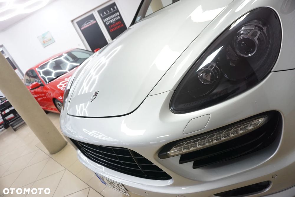 Porsche Cayenne GTS Tiptronic S - 13