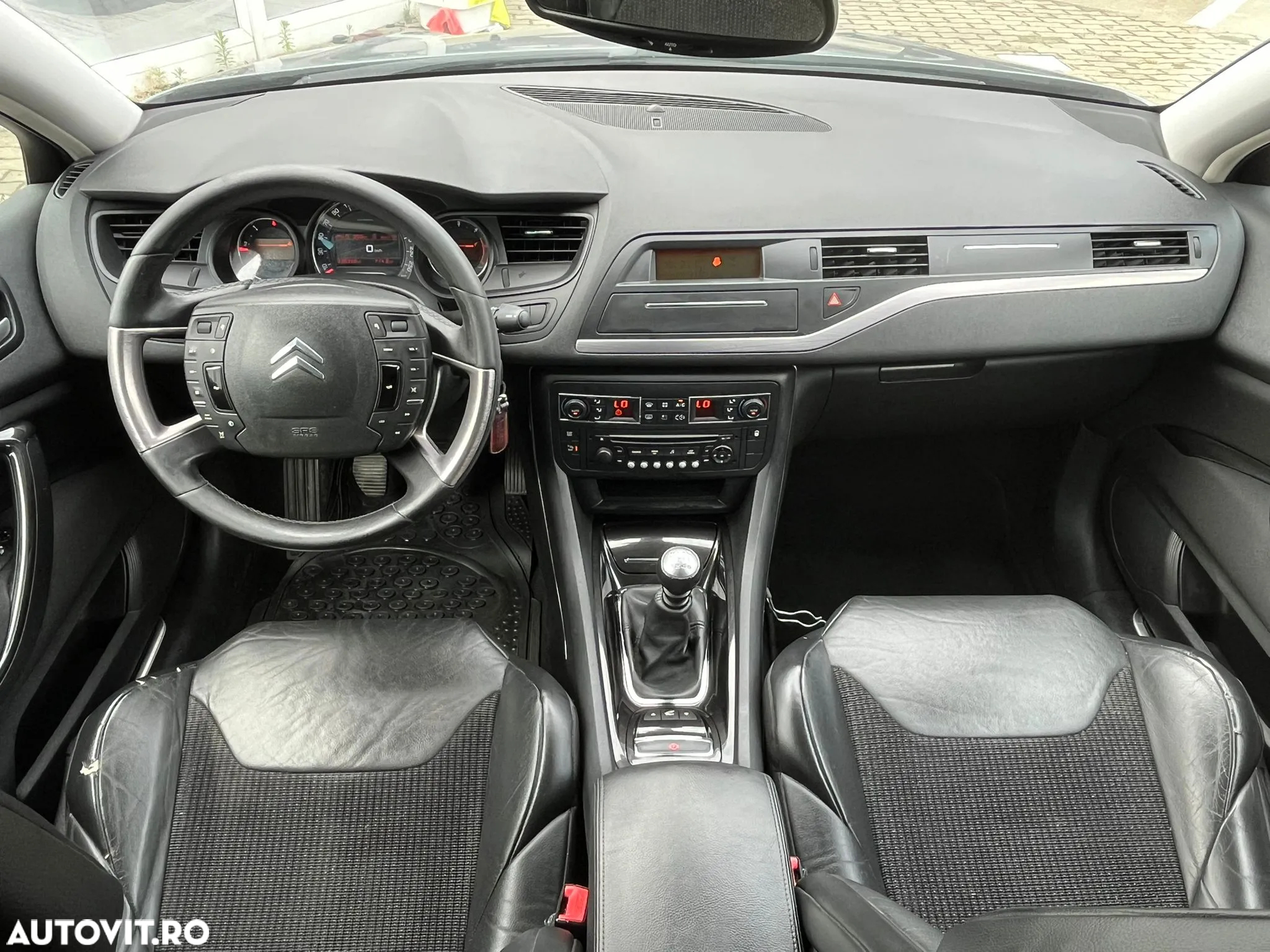 Citroën C5 HDi 135 FAP Business Class - 6