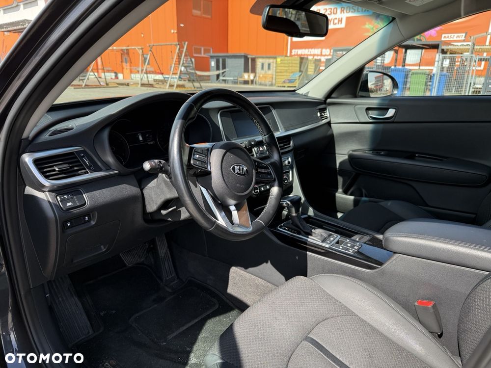 Kia Optima 1.6 T-GDI L DCT - 10