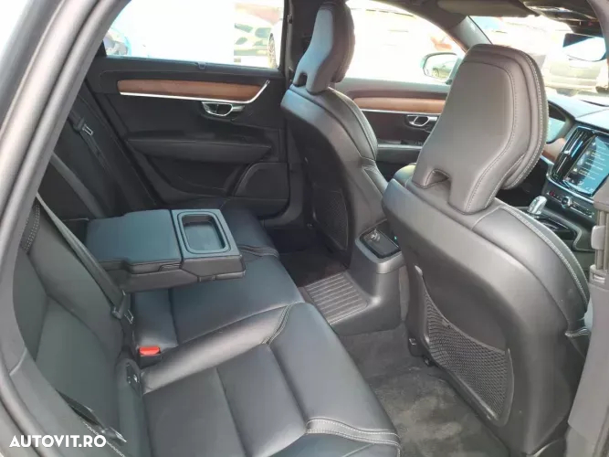 Volvo S90 - 14