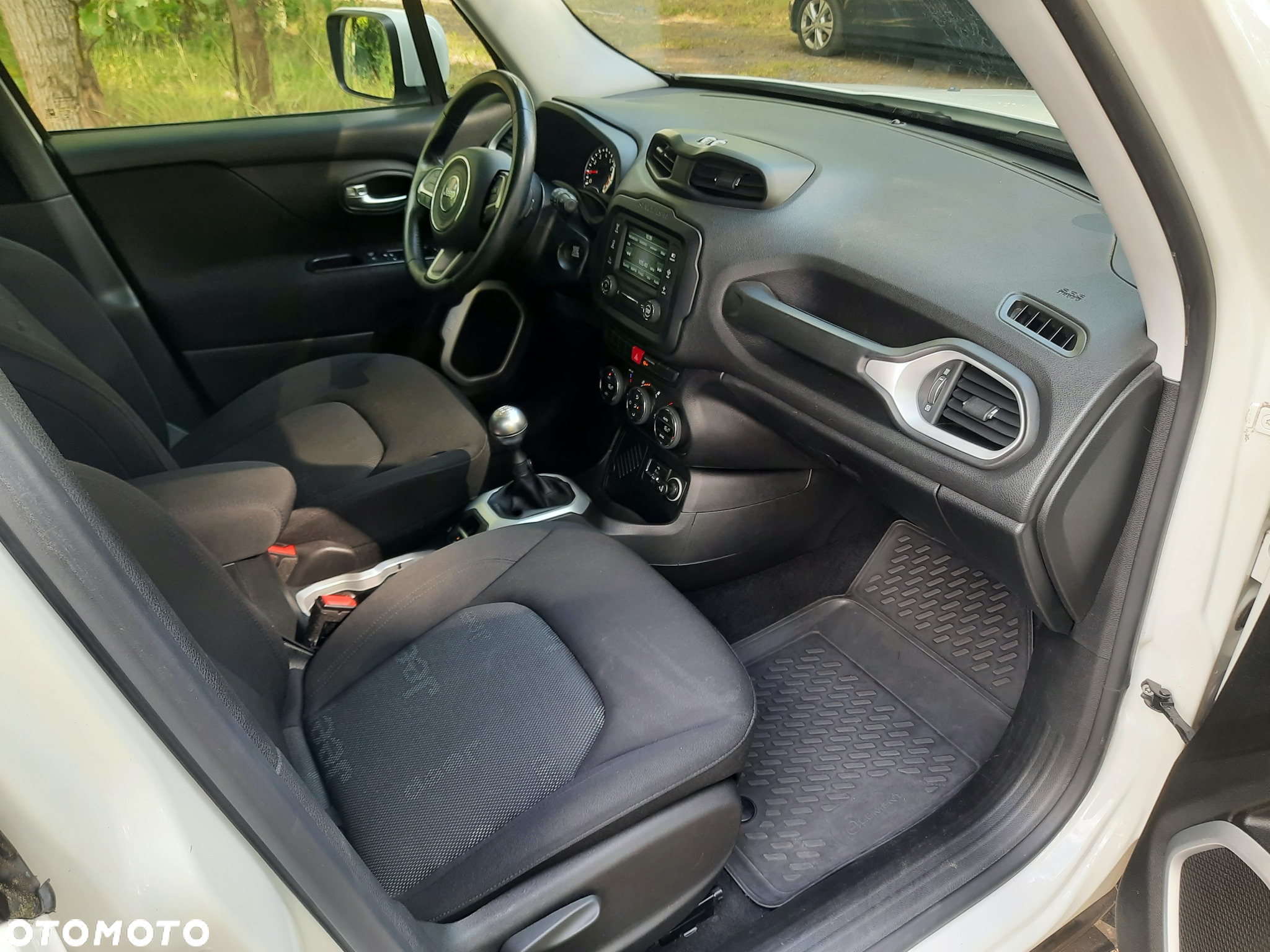 Jeep Renegade 1.6 E-torQ Longitude - 19